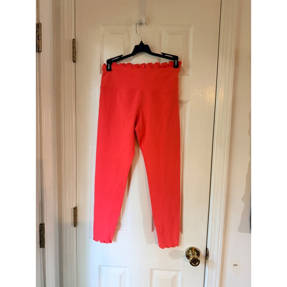 AQUA Athletic High Rise 7/8 Scalloped Leggings Guava Pink Small 5510529